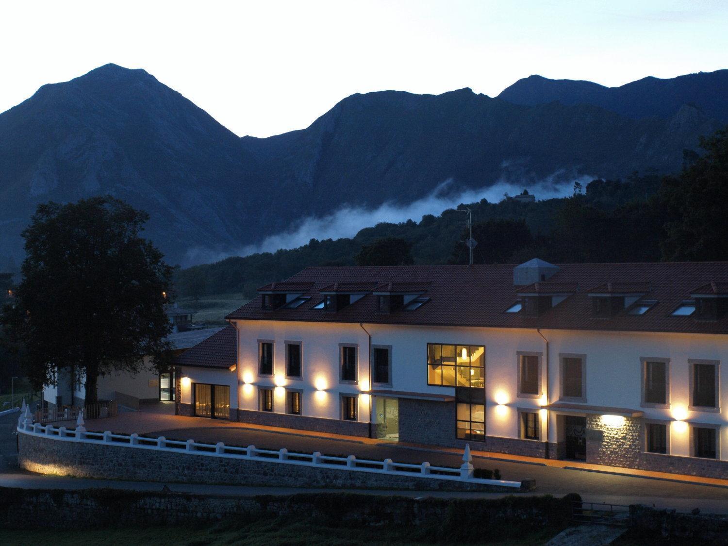 La Piconera Hotel & Spa Sardalla Exterior photo